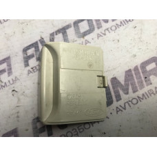 Накладка плафона освещения Ford Focus 3 2011-2017 AM21U519E98ABW